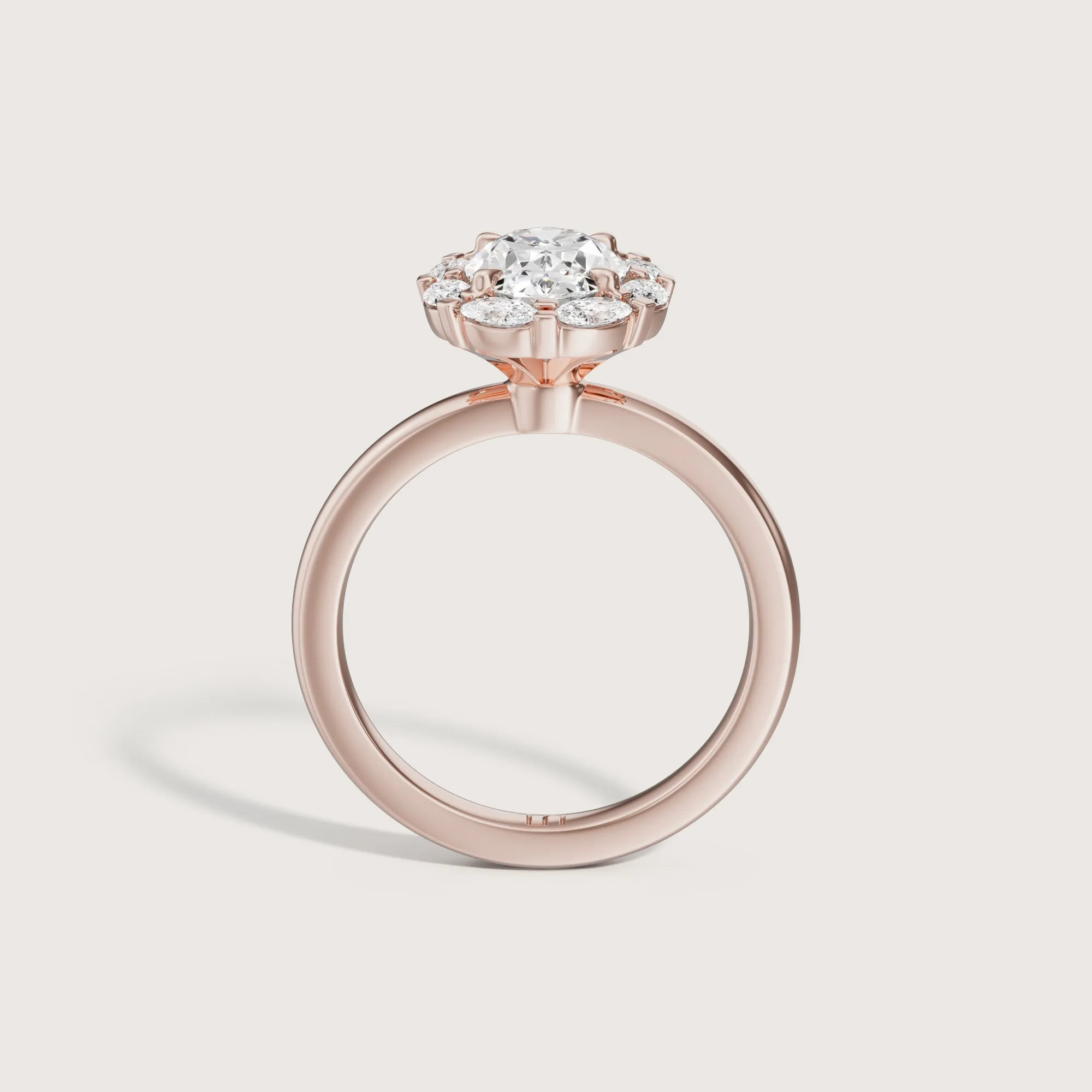 Louis Oval Halo