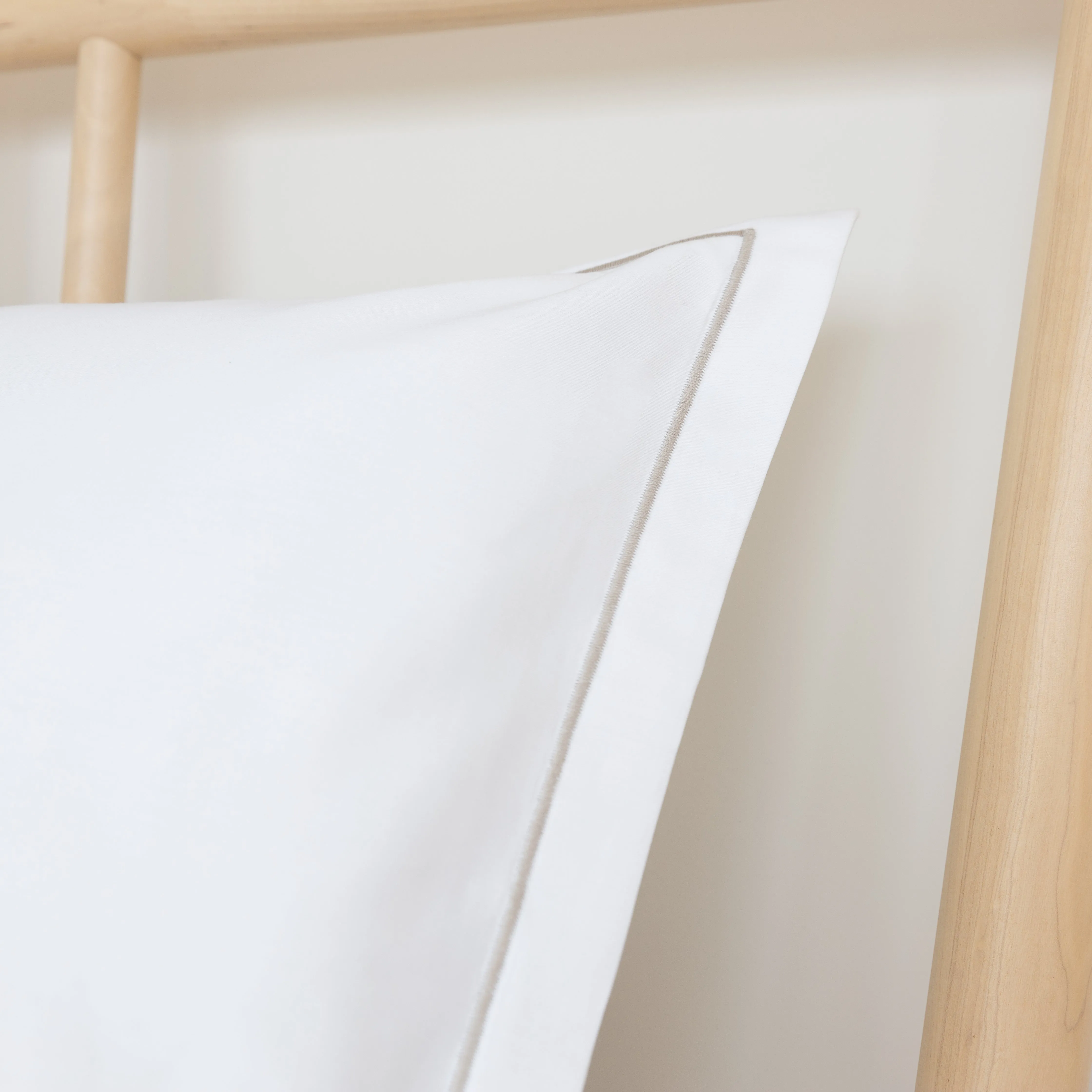 Oxford Edge Pillowcase Pair - Hero Cotton