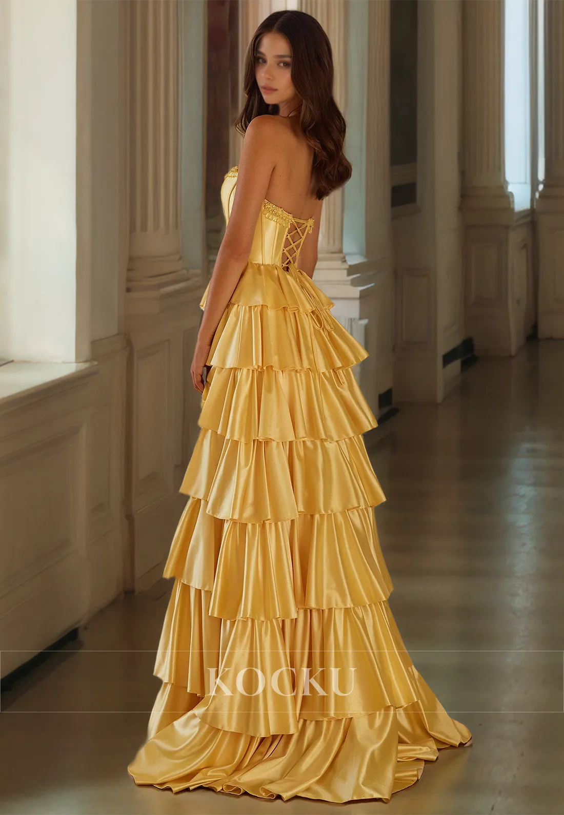 Tube Top A-Line Sleeveless High Slit Train Stripe Pleated Satin Prom Dress Party Gowns with Beads